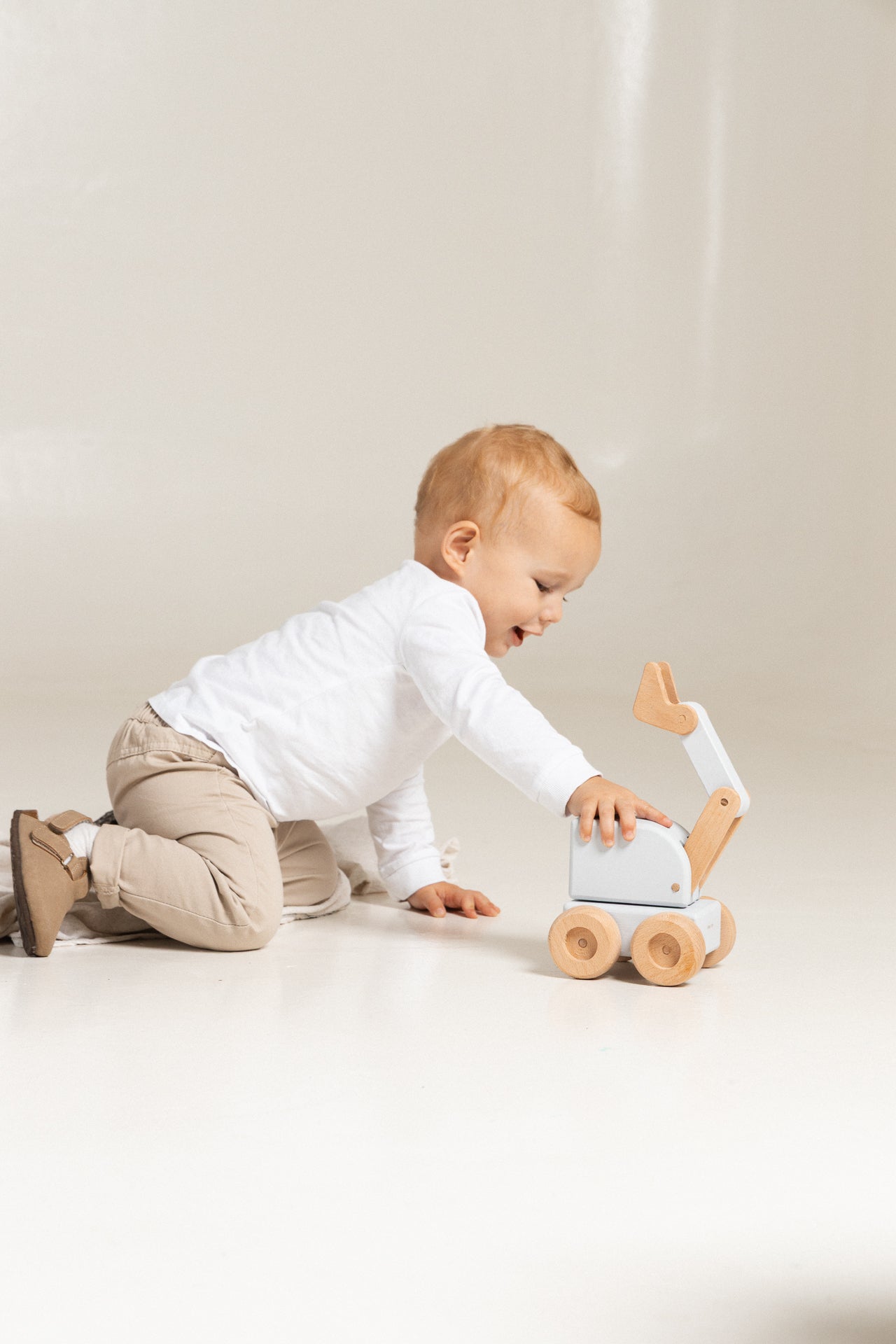 Little Digger – Handmade Wooden Excavator Toy
